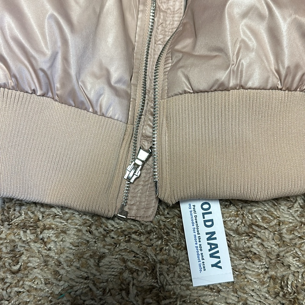 Old Navy oversized water resistant Bomber Jacket color - tiramisu - Picture 2 of 4